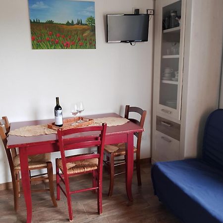 Gli Olivastri Con Piscina,Solarium, Vista Mare ,Sole -Mare E Tanta Natura ,Climatizzatore,Wifi Aglientu Ngoại thất bức ảnh
